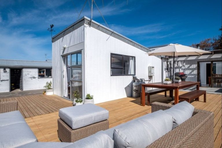 Photo of property in 12 Hooper Street, Tamarau, Gisborne, 4010