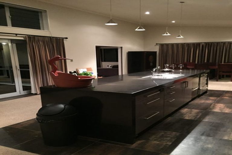 Photo of property in 20 Azure Place, Huntington, Hamilton, 3210