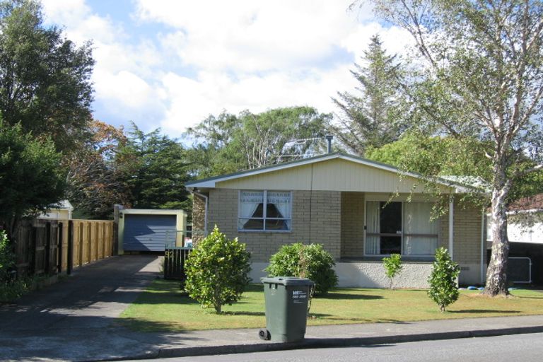 Photo of property in 52 Holdsworth Avenue, Trentham, Upper Hutt, 5018