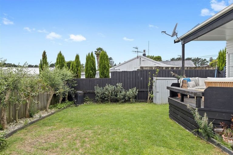Photo of property in 80a Mcrobbie Road, Kingseat, Papakura, 2580