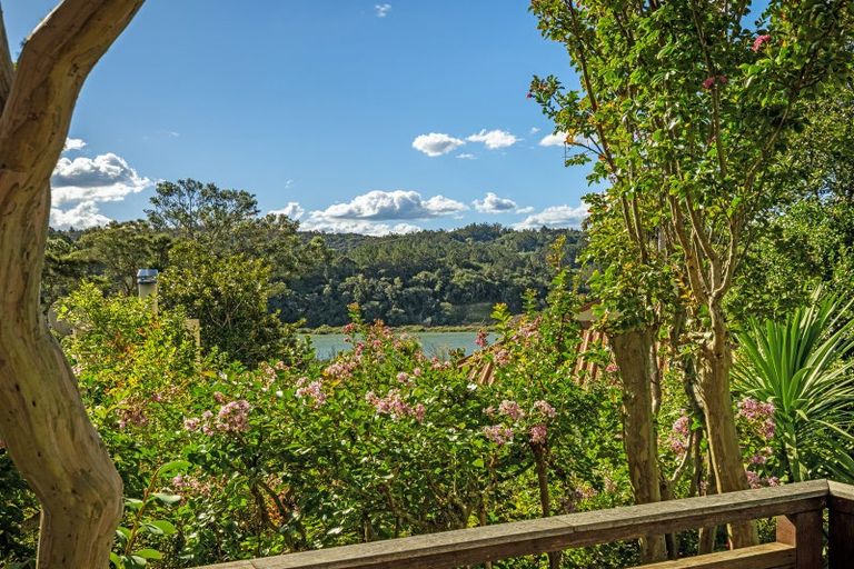 Photo of property in 2/31 Okura River Road, Okura, Albany, 0792