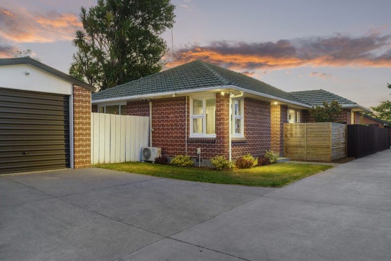 Photo of property in 5 Shaftesbury Street, Avonhead, Christchurch, 8042