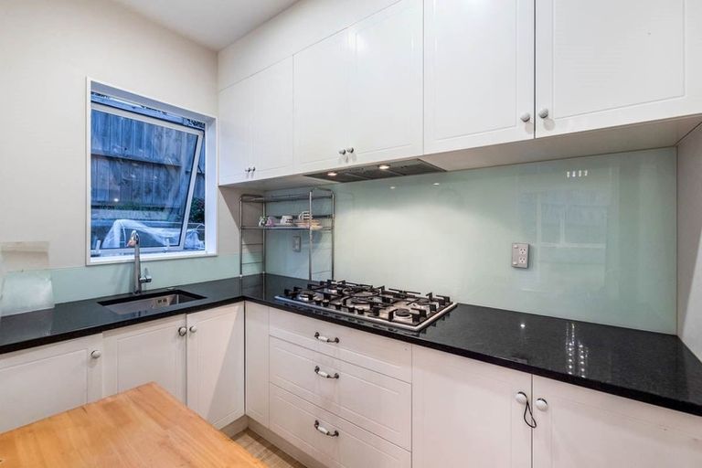 Photo of property in 216e Metcalfe Road, Ranui, Auckland, 0612