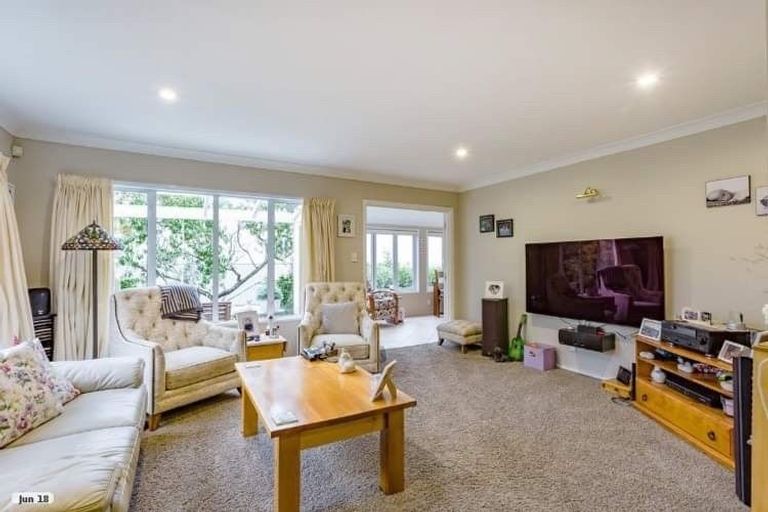 Photo of property in 186 Gladstone Road North, Mosgiel, 9024