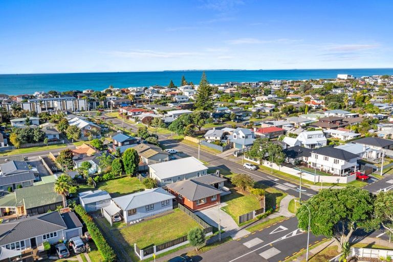 Photo of property in 14 Hawea Street, Mount Maunganui, 3116