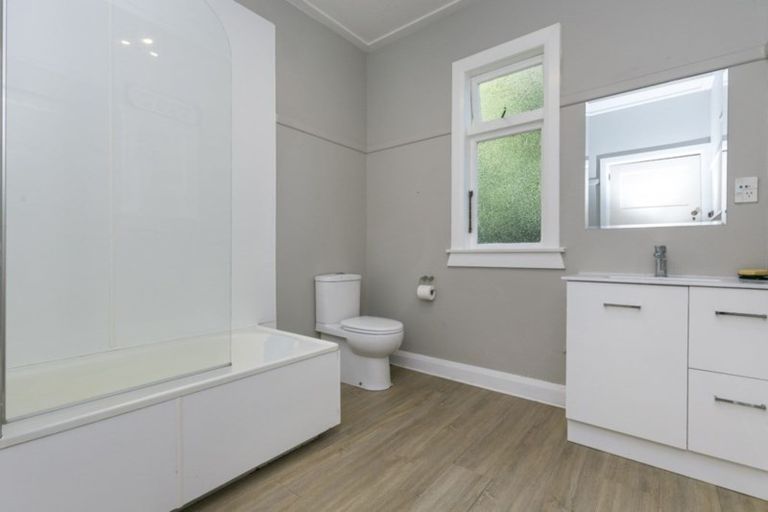 Photo of property in 134 Totara Road, Miramar, Wellington, 6022