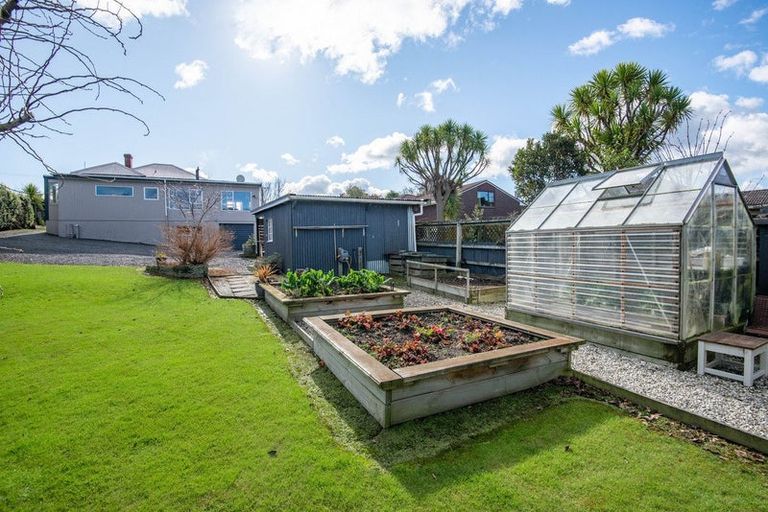 Photo of property in 56 Gladstone Road North, Mosgiel, 9024
