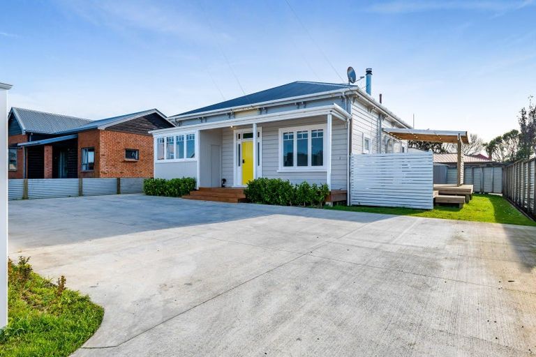 Photo of property in 97 Wilson Street, Hawera, 4610