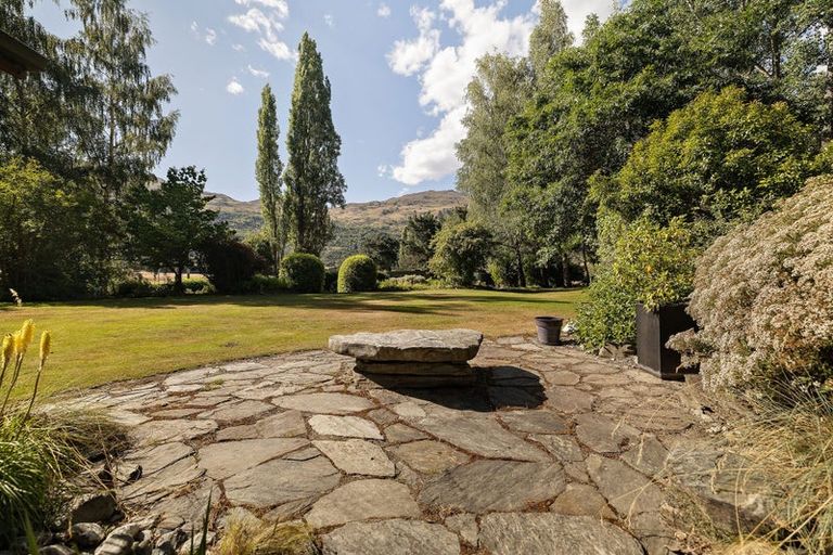 Photo of property in 364 Malaghans Road, Dalefield, Queenstown, 9371