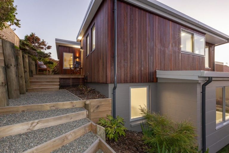 Photo of property in 1a Martin Road, Paraparaumu Beach, Paraparaumu, 5032