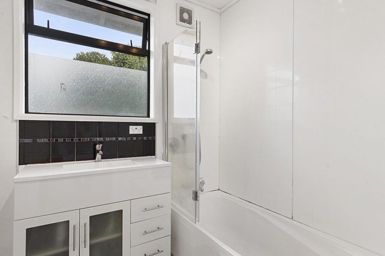 Photo of property in 24 Mcghie Road, Kihikihi, Te Awamutu, 3800