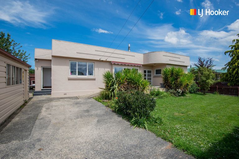 Photo of property in 16 Severn Street, Mosgiel, 9024
