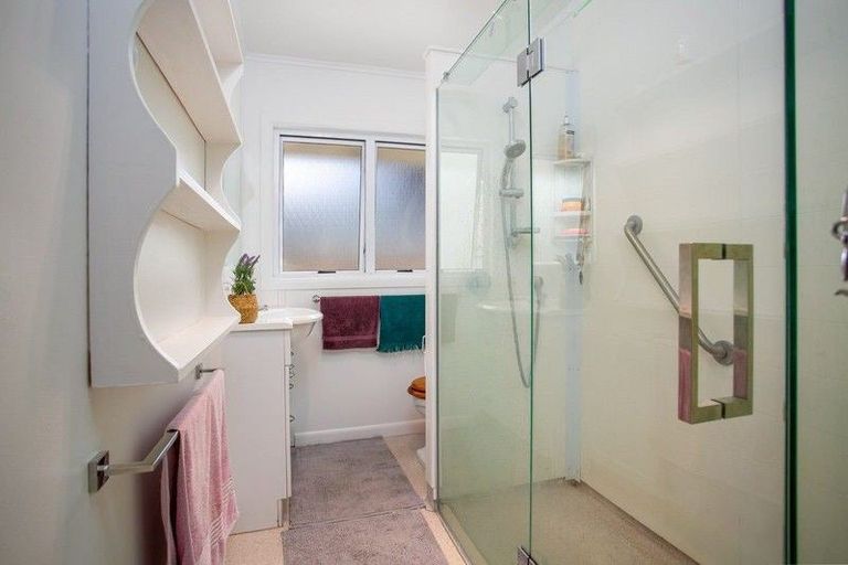 Photo of property in 3b Vogel Street, Cambridge, 3434