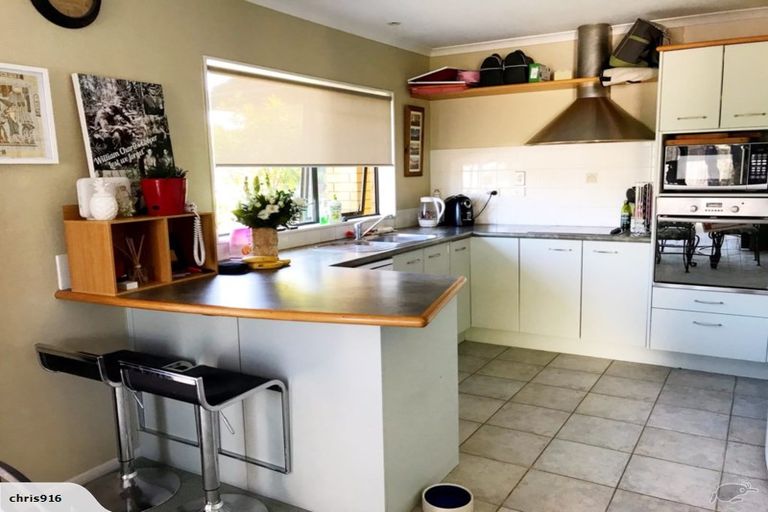 Photo of property in 34 The Gardens Drive, Papamoa Beach, Papamoa, 3118