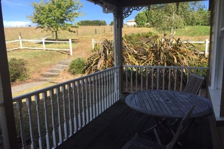 Photo of property in 41 Signal Road, Okaihau, 0475