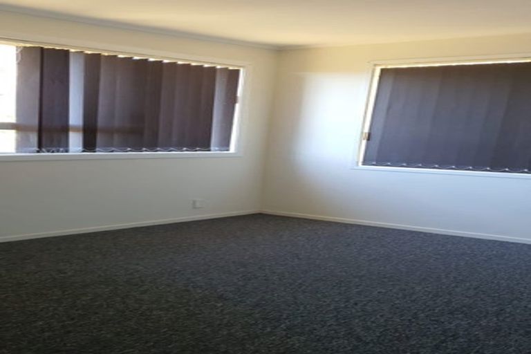 Photo of property in 26 Burbank Avenue, Manurewa, Auckland, 2102