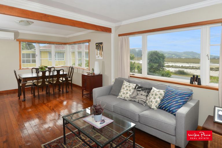 Photo of property in 25 Whangarei Heads Road, Onerahi, Whangarei, 0110