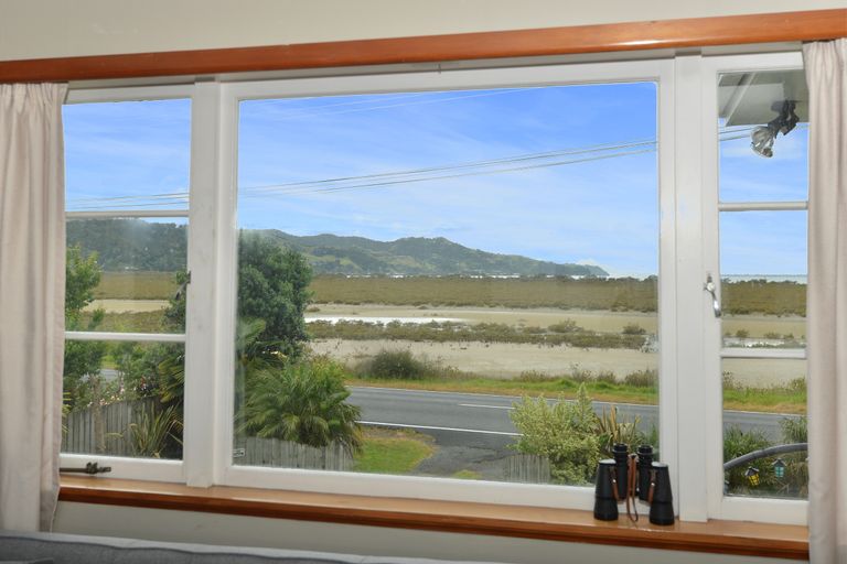 Photo of property in 25 Whangarei Heads Road, Onerahi, Whangarei, 0110