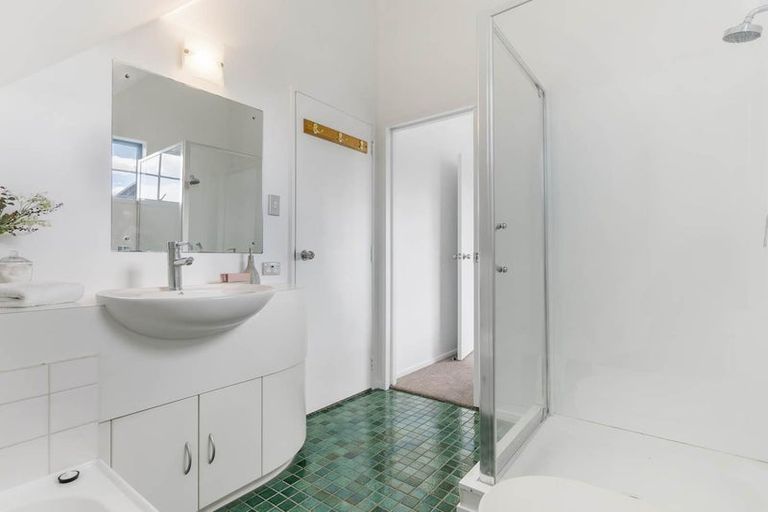 Photo of property in 7a Maungawhau Road, Epsom, Auckland, 1023