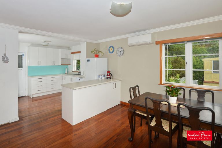 Photo of property in 25 Whangarei Heads Road, Onerahi, Whangarei, 0110