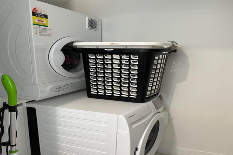 Photo of property in 94d Bay Street, Red Beach, 0932