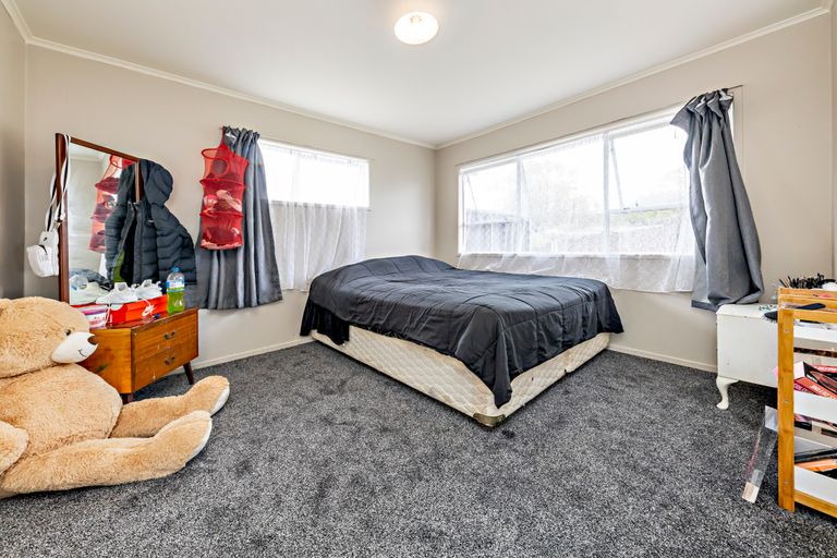 Photo of property in 8 Galilee Avenue, Red Hill, Papakura, 2110