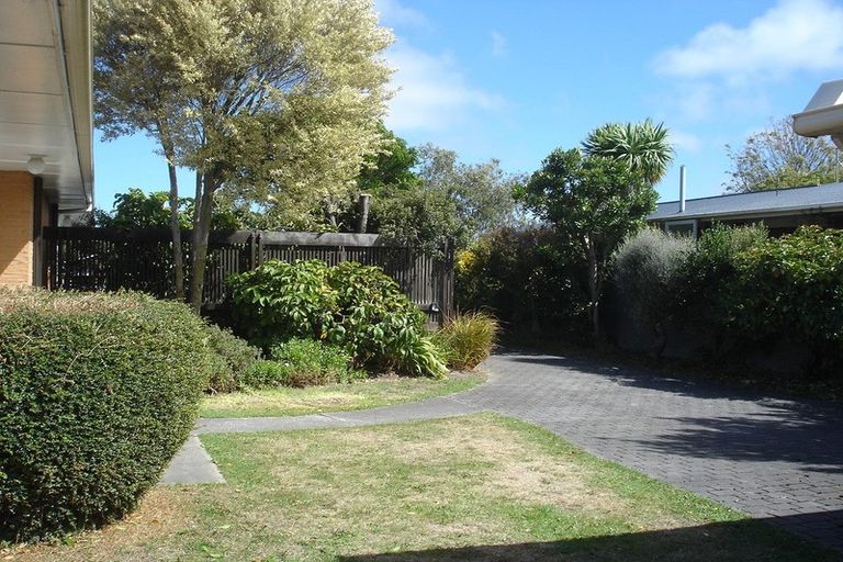 Photo of property in 10 Ferniehurst Street, Somerfield, Christchurch, 8024