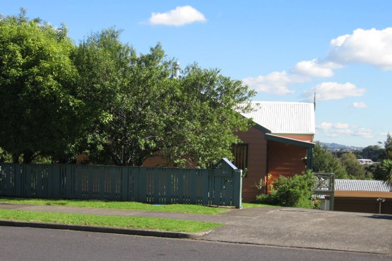Photo of property in 51 Marendellas Drive, Bucklands Beach, Auckland, 2014