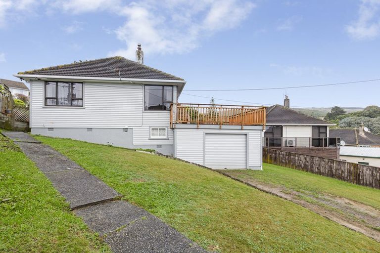 Photo of property in 109 Mckillop Street, Ranui, Porirua, 5024