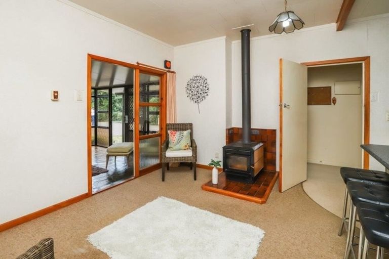 Photo of property in 62 Jury Road, Ngahinapouri, Hamilton, 3290