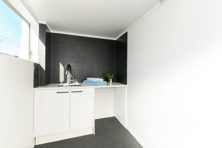 Photo of property in 3/38 Onepoto Road, Hauraki, Auckland, 0622