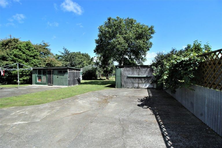 Photo of property in 7 Fox Street, Woodville, 4920