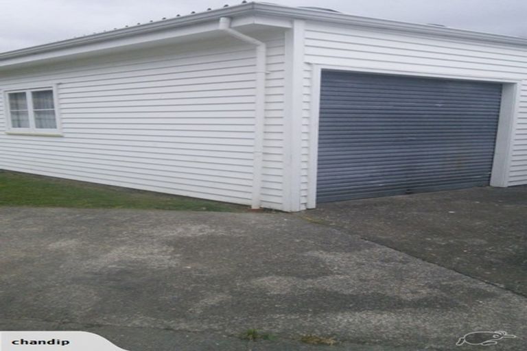 Photo of property in 16 Hodgins Grove, Naenae, Lower Hutt, 5011