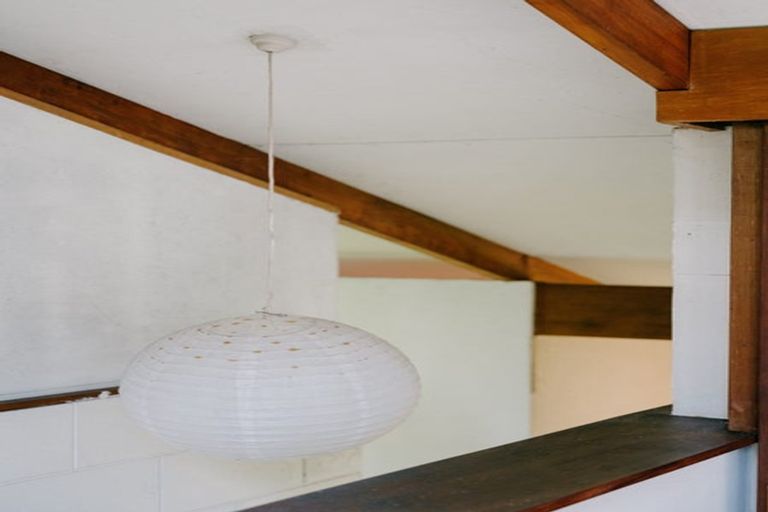 Photo of property in 15 Fenton Terrace, Cockle Bay, Auckland, 2014