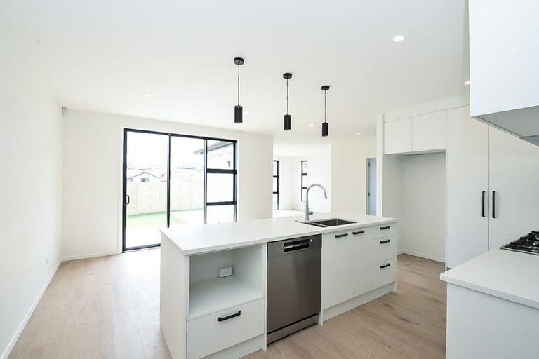 Photo of property in 22 Tokerau Drive, Rototuna North, Hamilton, 3210