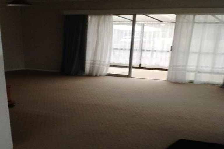 Photo of property in 23 Barron Crescent, Fenton Park, Rotorua, 3010