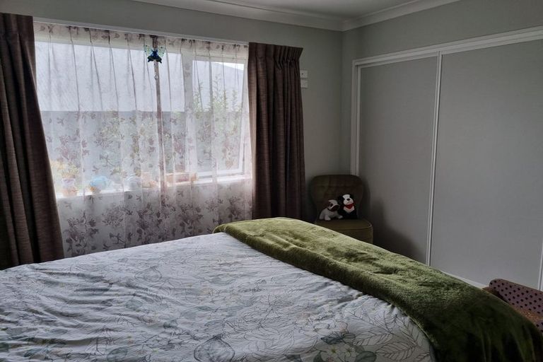 Photo of property in Maltworks Villas, 24/60 Port Hills Road, Heathcote Valley, Christchurch, 8022