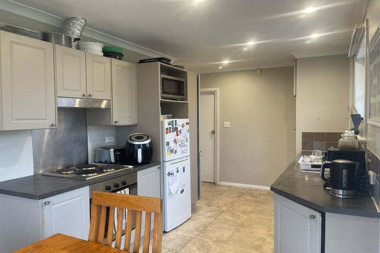 Photo of property in 52 Dyer Street, Epuni, Lower Hutt, 5011