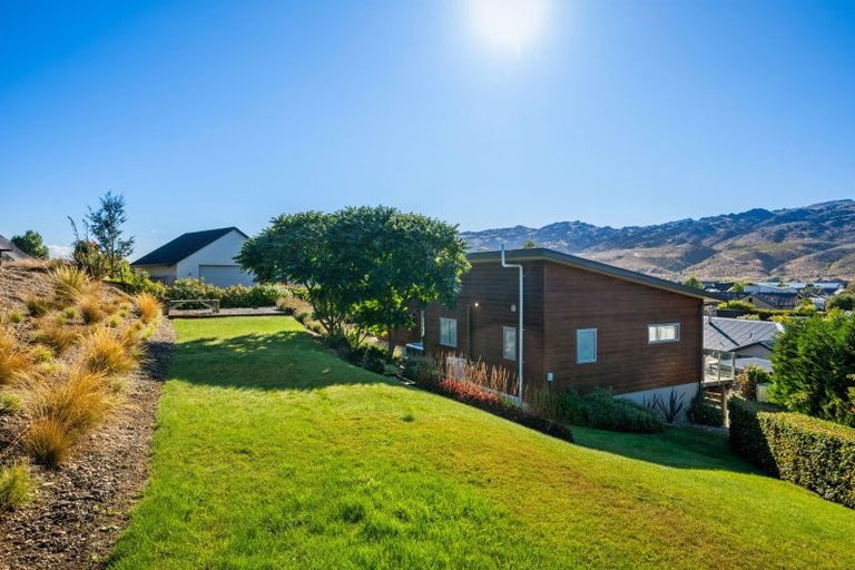 Photo of property in 13a Missy Crescent, Mount Pisa, Cromwell, 9383