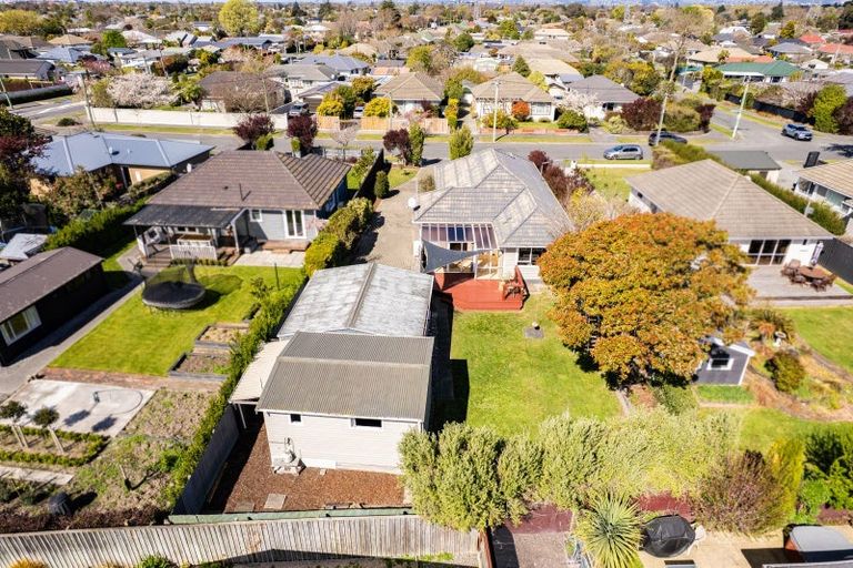 Photo of property in 61 Charlcott Street, Burnside, Christchurch, 8053