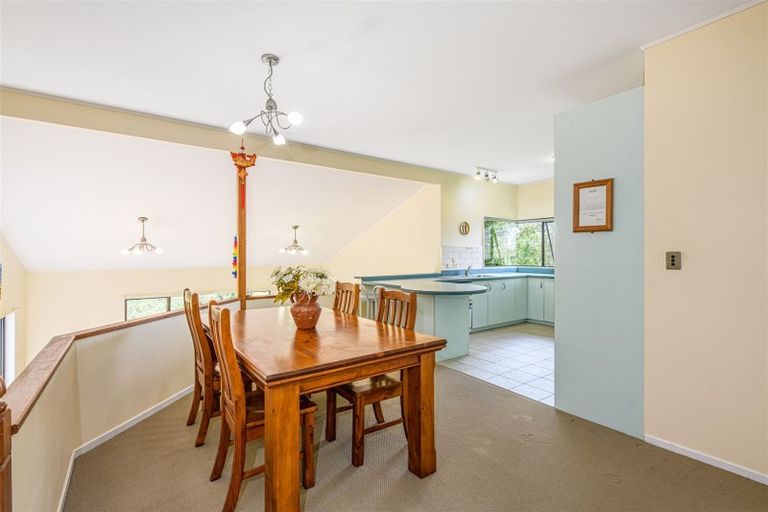 Photo of property in 44 Rhinevale Close, Henderson, Auckland, 0612