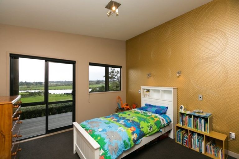 Photo of property in 1408b Devon Road, Brixton, Waitara, 4382