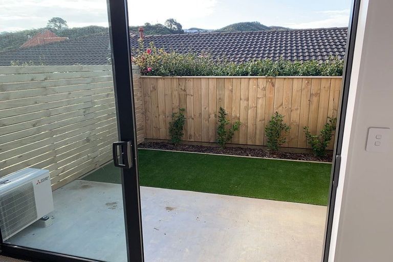 Photo of property in 2b Cook Street, Karori, Wellington, 6012