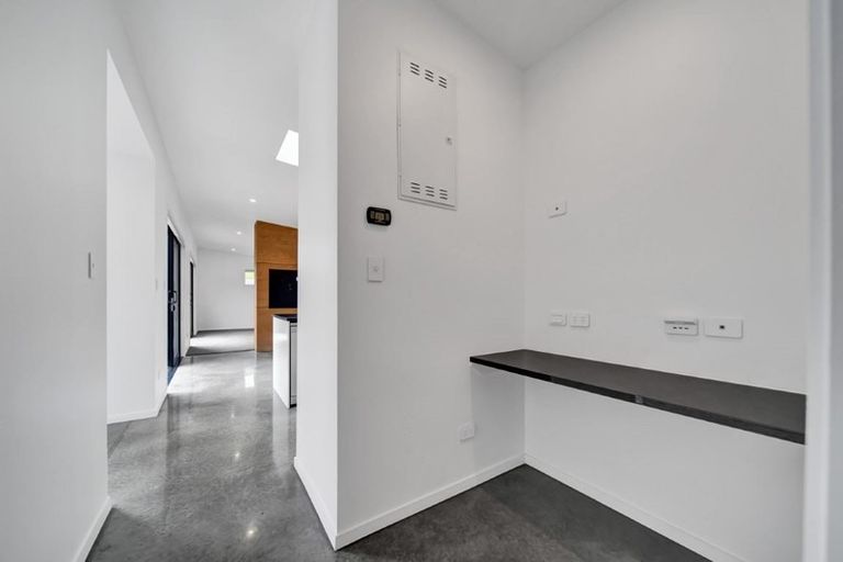 Photo of property in 41 Cyrus Street, Whalers Gate, New Plymouth, 4310