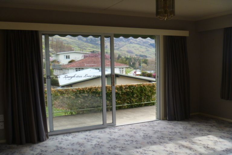 Photo of property in 7 Branxholm Street, Roxburgh, 9500