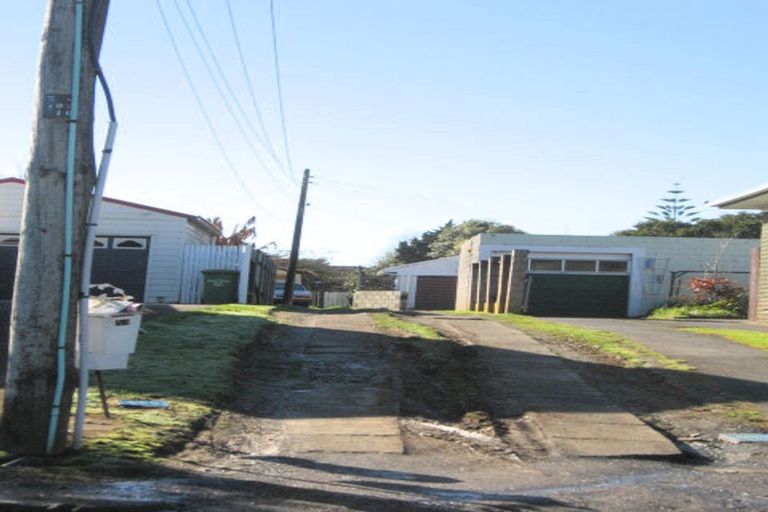 Photo of property in 55 Cargill Street, Papakura, 2110
