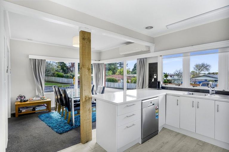 Photo of property in 35 Hinton Avenue, Forest Lake, Hamilton, 3200