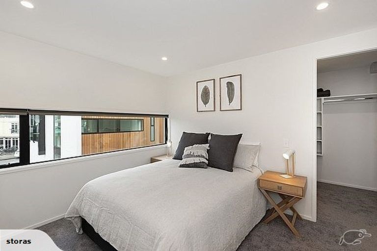 Photo of property in 4/2 Matatua Road, Raumati Beach, Paraparaumu, 5032