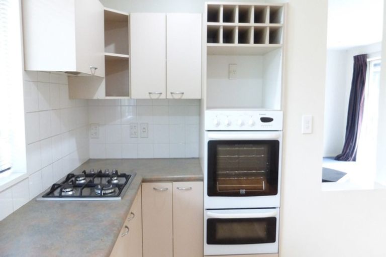 Photo of property in 9 Courtfield Close, Parklands, Christchurch, 8083