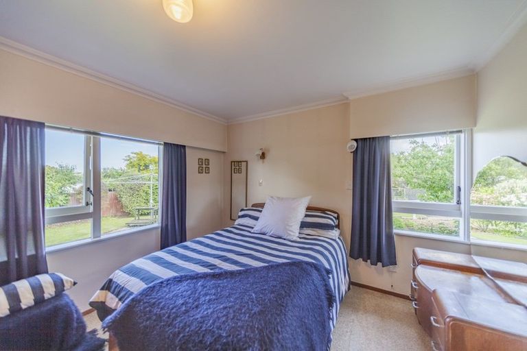 Photo of property in 11 Wallace Road, Waipukurau, 4200